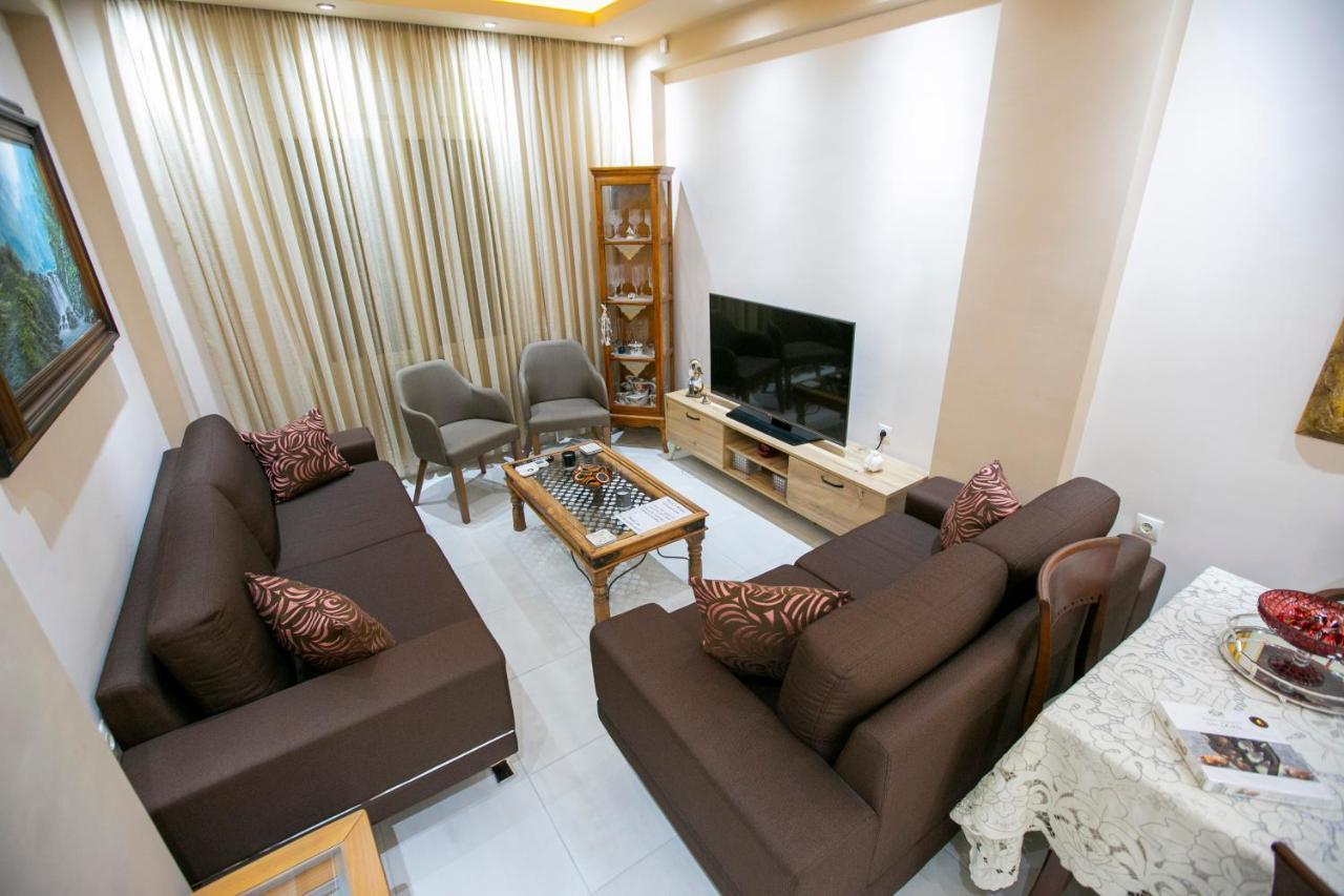 Moza House Apartment Kavala Exterior photo