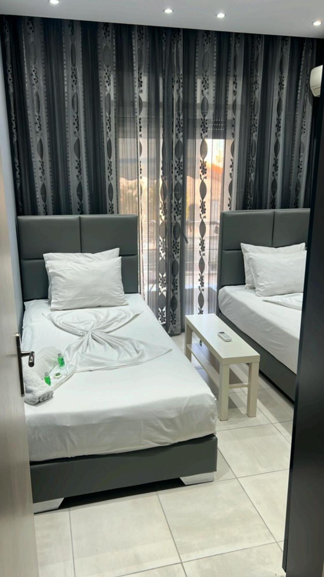 Moza House Apartment Kavala Exterior photo